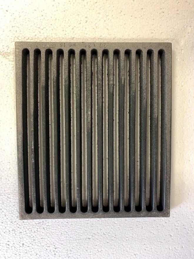 Rostély 27 x 31 x 2 cm